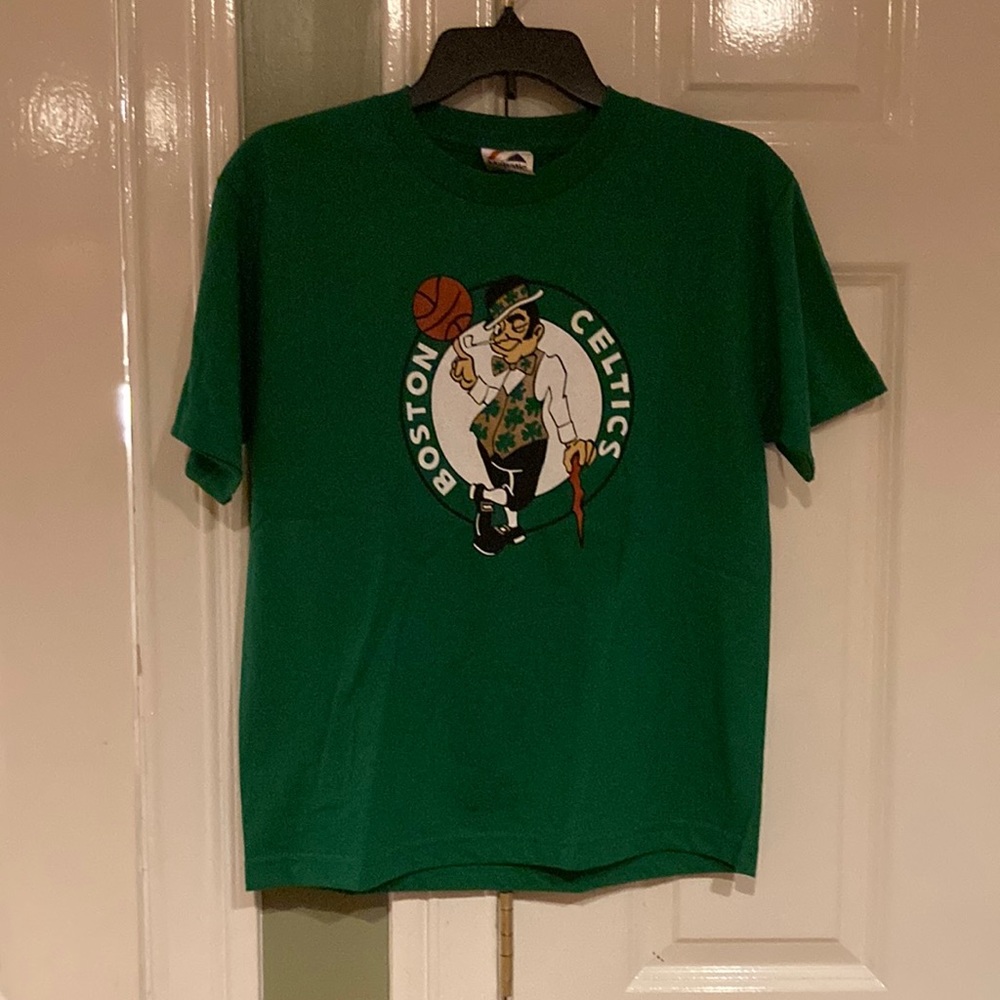 Boston Celtics Paul Pierce 34 t-shirt lucky size kids medium NBA store